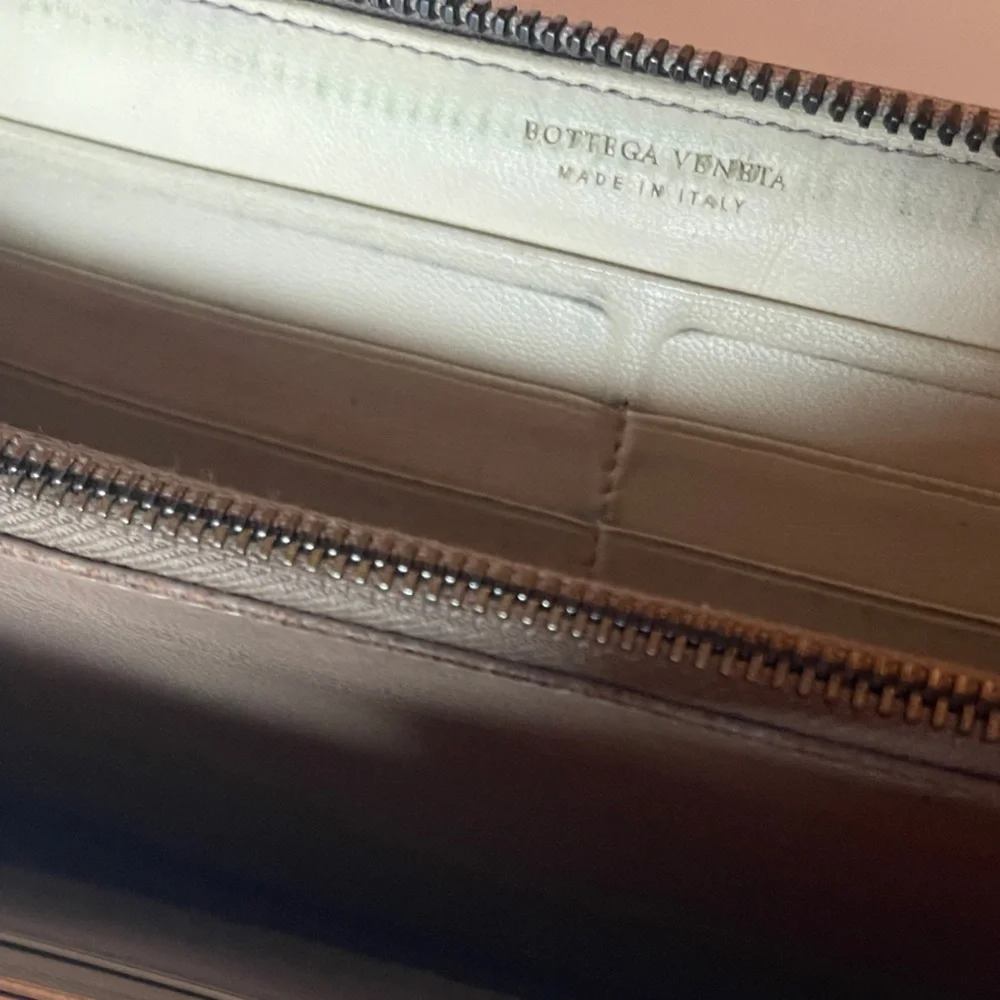 SOLD ❌ Bottega Veneta long wallet repainted rustic project leather brown - Picture 3 of 13